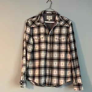Lucky Brand snap front lines button down